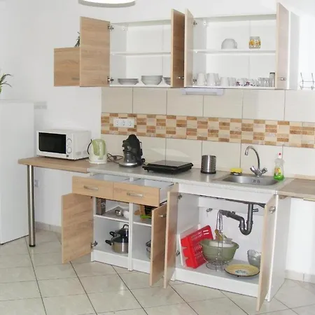 Apartment Fortuna Eger